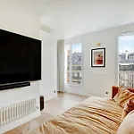 Beautiful - Ac-1br- 3p - Les Halles Lejlighed